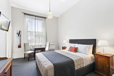 The Riversleigh - Yamba Accommodation 6