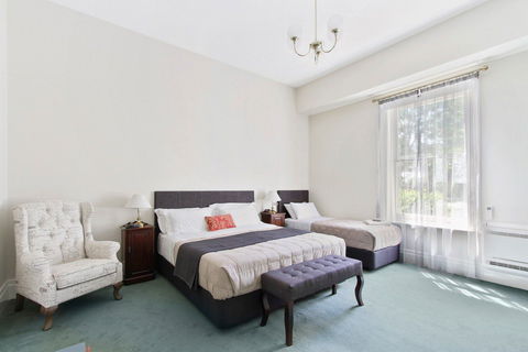 The Riversleigh - Yamba Accommodation 9