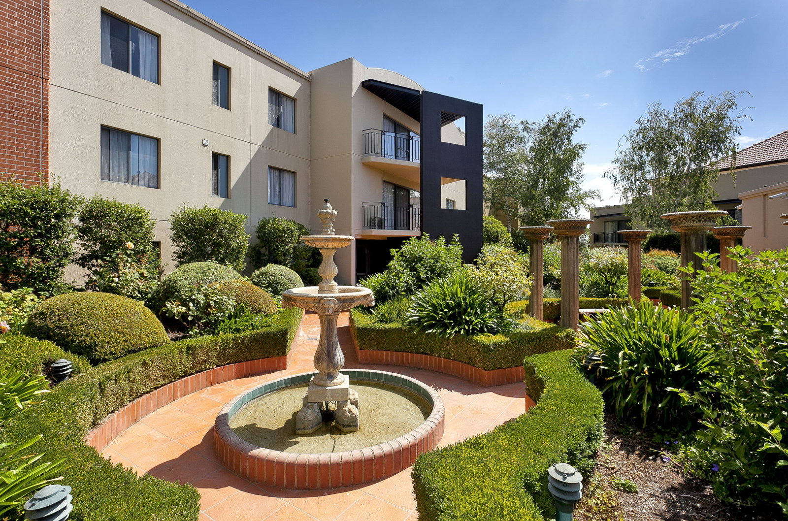 Kingston ACT Yamba Accommodation