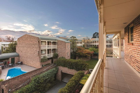 Adina Serviced Apts Canberra Kingston - Yamba Accommodation 4