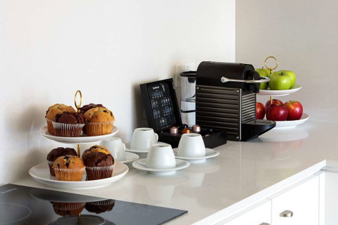 Knightsbridge Canberra - Yamba Accommodation 10