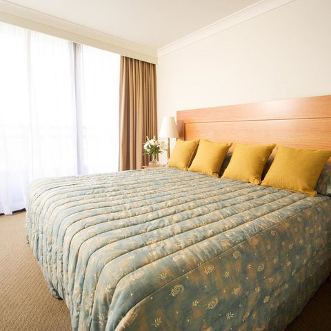 BreakFree Capital Tower - Yamba Accommodation 6