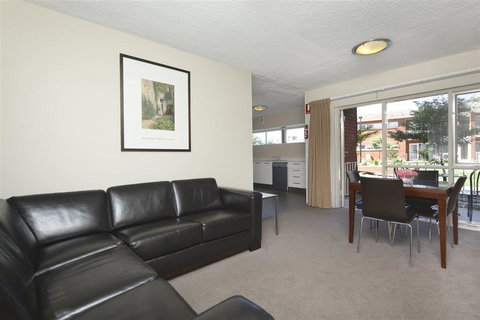 Forrest Hotel & Apartments - Yamba Accommodation 6