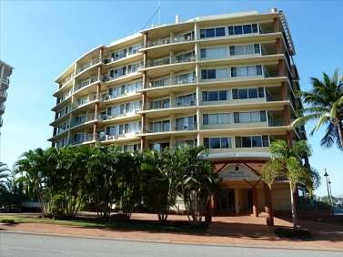 Cullen Bay Resorts - Yamba Accommodation 8