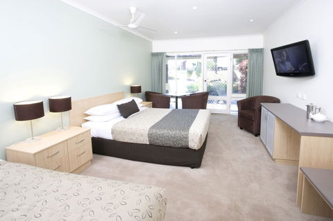 Golden Heritage Motor Inn & Cottages - Yamba Accommodation 5