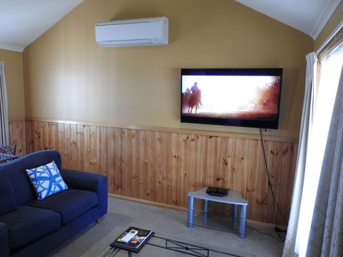Golden Heritage Motor Inn & Cottages - Yamba Accommodation 7