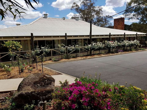 Golden Heritage Motor Inn & Cottages - Yamba Accommodation 11