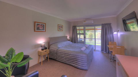 Jacaranda Motor Lodge - Yamba Accommodation 1