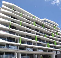 Code Apartments - Yamba Accommodation