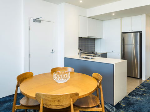 Sebel Cairns Harbour Lights - Yamba Accommodation 4