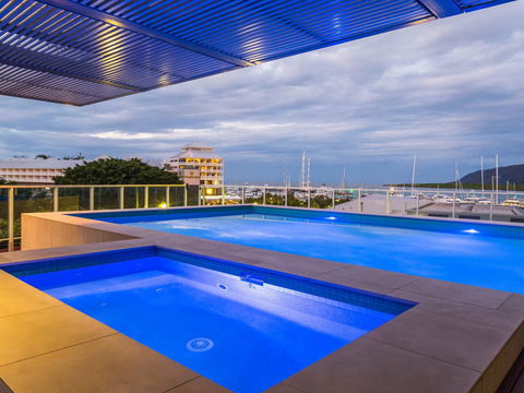 Sebel Cairns Harbour Lights - Yamba Accommodation 13