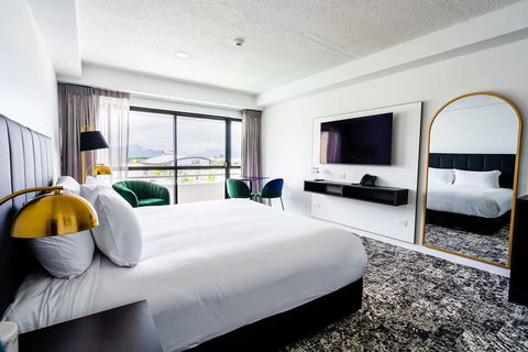 The Benson Hotel - Yamba Accommodation 6