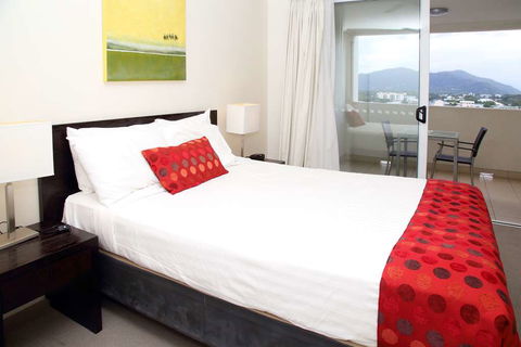 Cairns Central Plaza Apartment - Yamba Accommodation 8