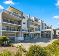 Quality Suites Pioneer Sands - Yamba Accommodation