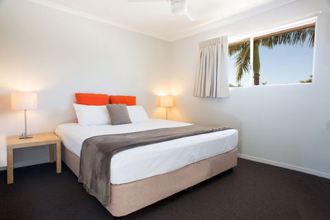 Noosa Sun Motel & Holiday Apartments - Yamba Accommodation 1