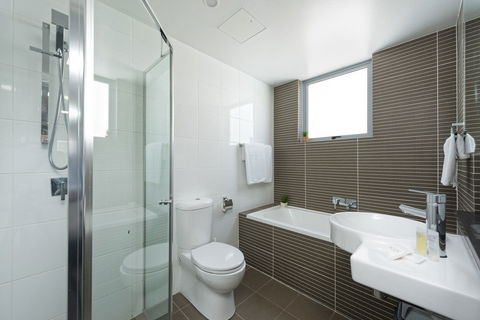 Astra Apartments North Sydney - Yamba Accommodation 1