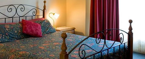 John Pirie Motor Inn - Yamba Accommodation 0