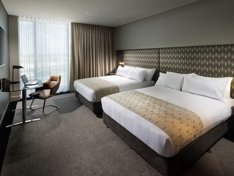 Pullman Brisbane Airport Hotel - Yamba Accommodation 2