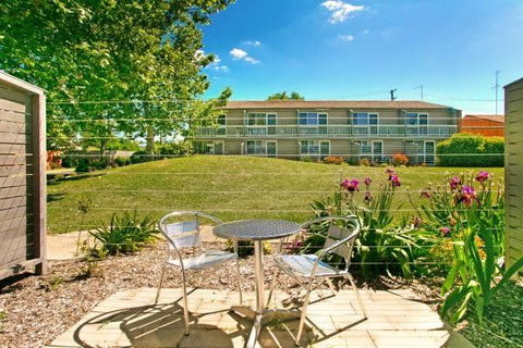 Alloggio Bathurst - Yamba Accommodation 0
