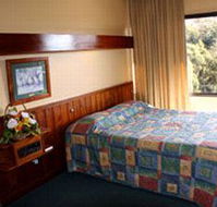 Village Family Motor Inn - Yamba Accommodation