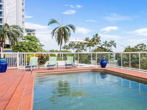 BreakFree Royal Harbour Hotel - Yamba Accommodation 2