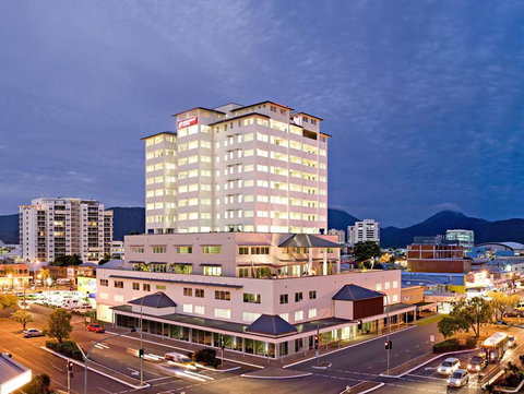 Cairns Central Plaza Apartment - Yamba Accommodation 0