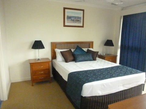 Coral Towers Holiday Apartments - Yamba Accommodation 1