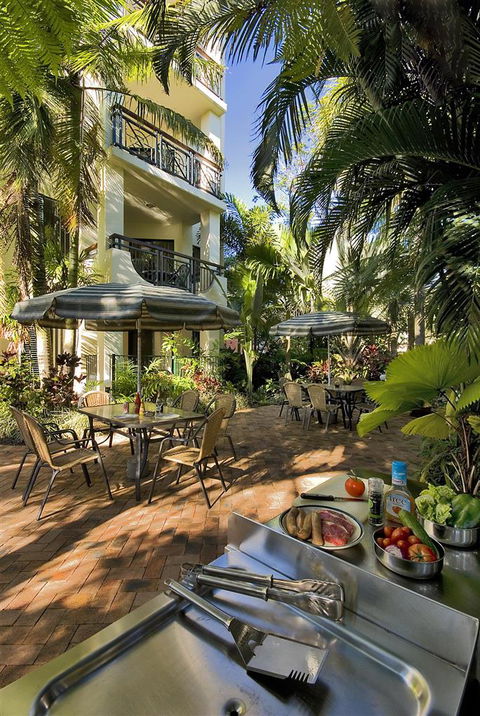 Tropic Towers Apartments - Yamba Accommodation 2