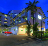Cairns Sheridan Hotel - Yamba Accommodation