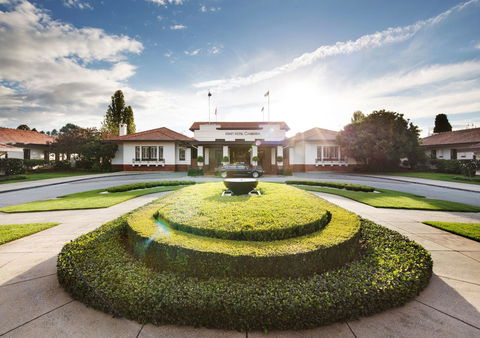 Hyatt Hotel Canberra - A Park Hyatt Hotel - Yamba Accommodation 0