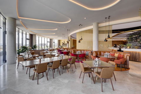 Vibe Hotel Canberra - Yamba Accommodation 13