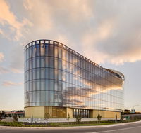 Vibe Hotel Canberra - Yamba Accommodation