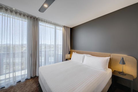 Vibe Hotel Canberra - Yamba Accommodation 36