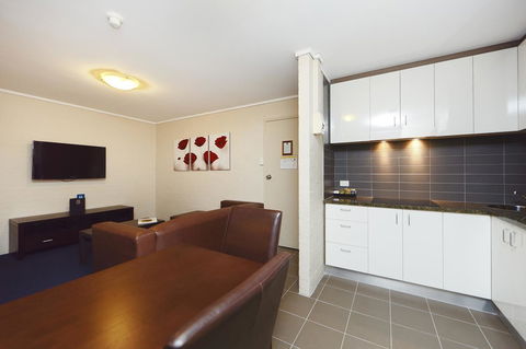 Ibis Styles Canberra - Yamba Accommodation 36