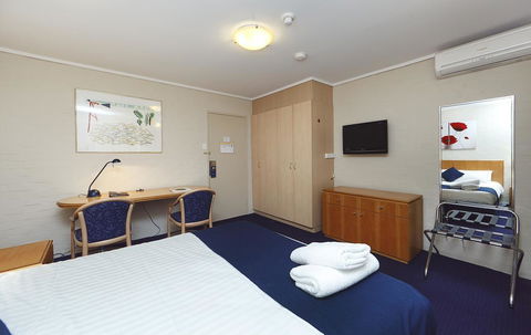 Ibis Styles Canberra - Yamba Accommodation 38