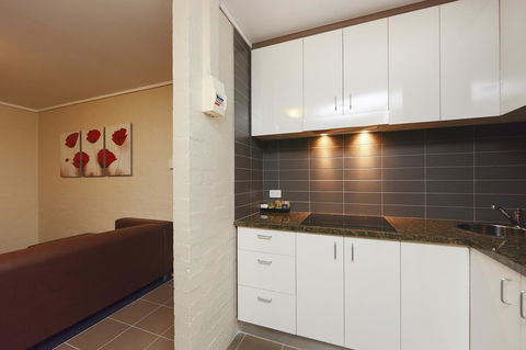 Ibis Styles Canberra - Yamba Accommodation 12