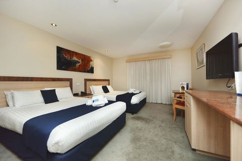 Ibis Styles Canberra - Yamba Accommodation 37