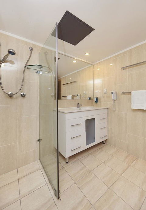 Ibis Styles Canberra - Yamba Accommodation 19