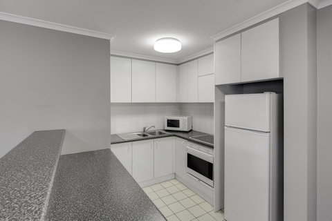 Adina Serviced Apartments Canberra James Court - Yamba Accommodation 1