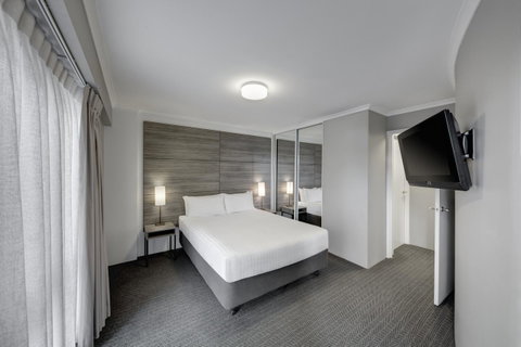 Adina Serviced Apartments Canberra James Court - Yamba Accommodation 12