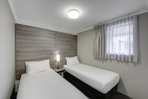 Adina Serviced Apartments Canberra James Court - Yamba Accommodation 10