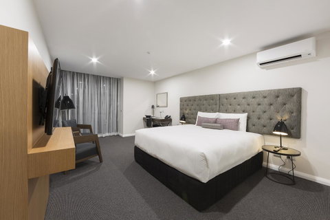 Avenue Hotel Canberra - Yamba Accommodation 34