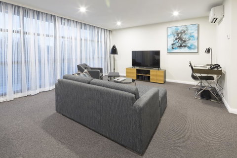 Avenue Hotel Canberra - Yamba Accommodation 35