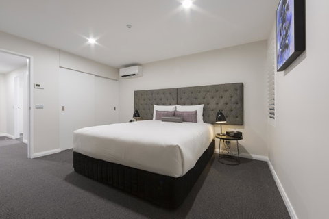 Avenue Hotel Canberra - Yamba Accommodation 30