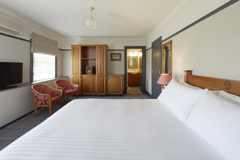 Brassey Hotel - Managed By Doma Hotels - Yamba Accommodation 6