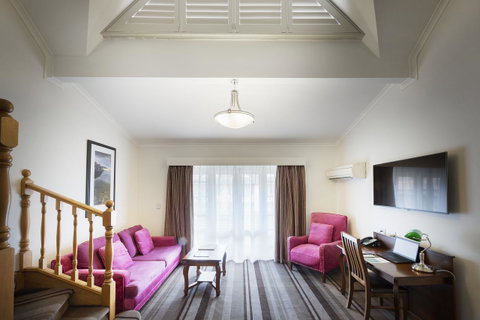 Mercure Canberra - Yamba Accommodation 5