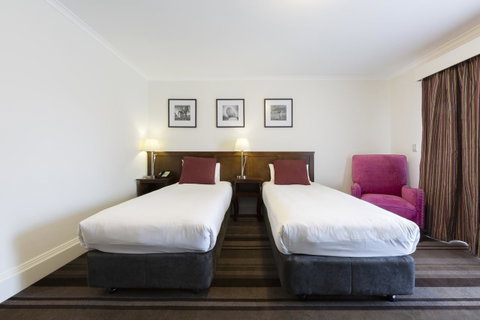 Mercure Canberra - Yamba Accommodation 9
