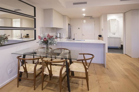 Greenwich Apartment - Yamba Accommodation 2