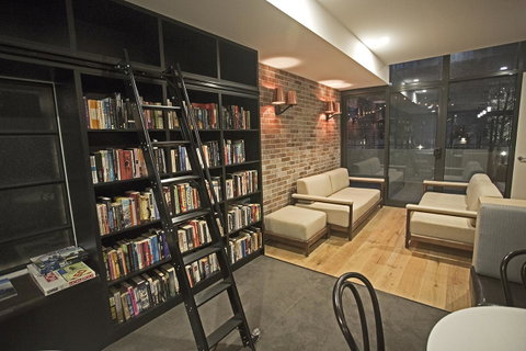 Greenwich Apartment - Yamba Accommodation 13