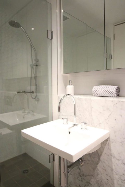Realm Park 39 Barton ACT - Yamba Accommodation 4